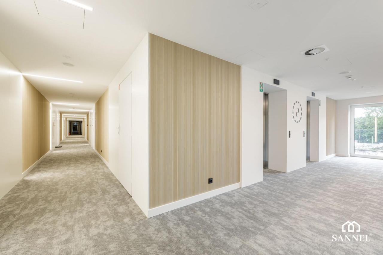Apartament Golden Sand Z Dostepem Do Basenow,Jacuzzi,Strefy Saun- Pinea Apartments Pobierowo-Sannel Apartments For Rent Zewnętrze zdjęcie
